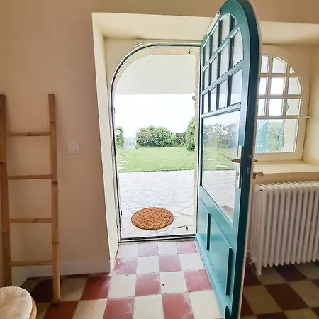 Emeraude - Avec Vue Et Jardin, Proche Du Centre